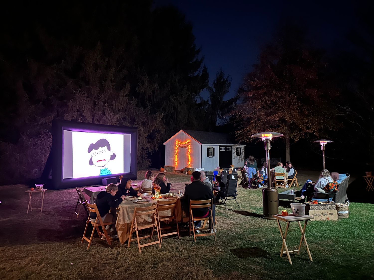 Accent Event Group 20-foot inflatable outdoor movie screen